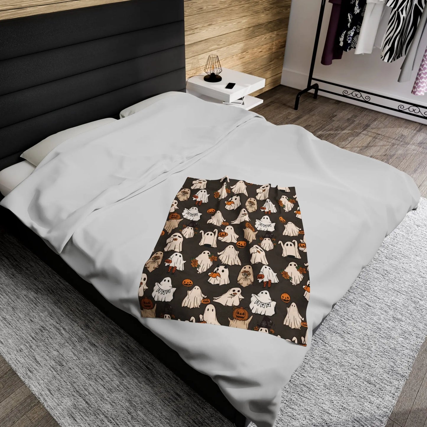 Cute Retro Halloween Ghosts Velveteen Plush Blanket Printify