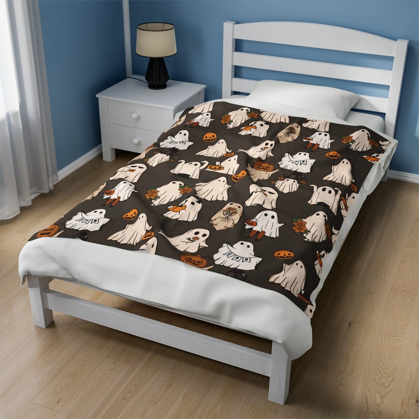 Cute Retro Halloween Ghosts Velveteen Plush Blanket Printify