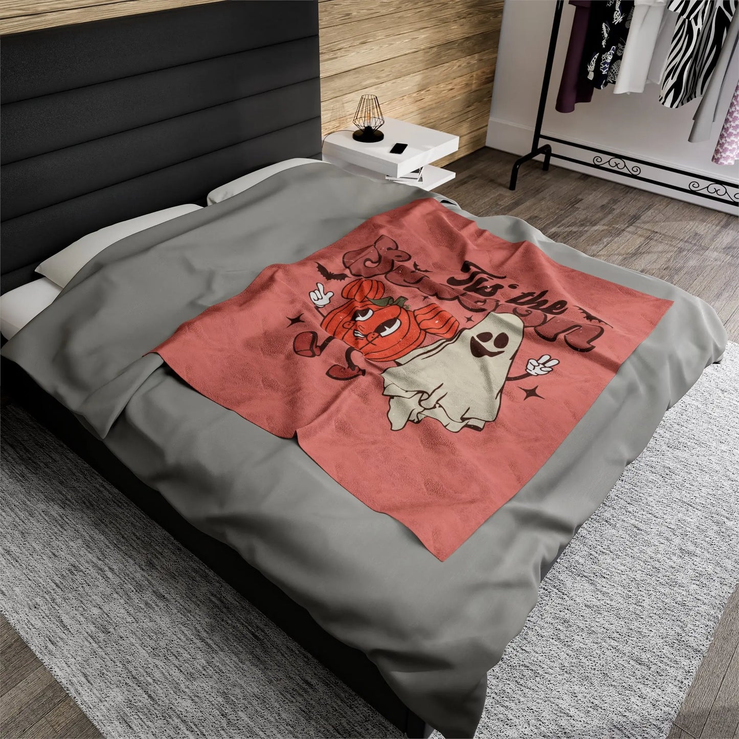 Cute Retro 'Tis the Season' Halloween Pumpkin Ghost Throw Blanket Printify
