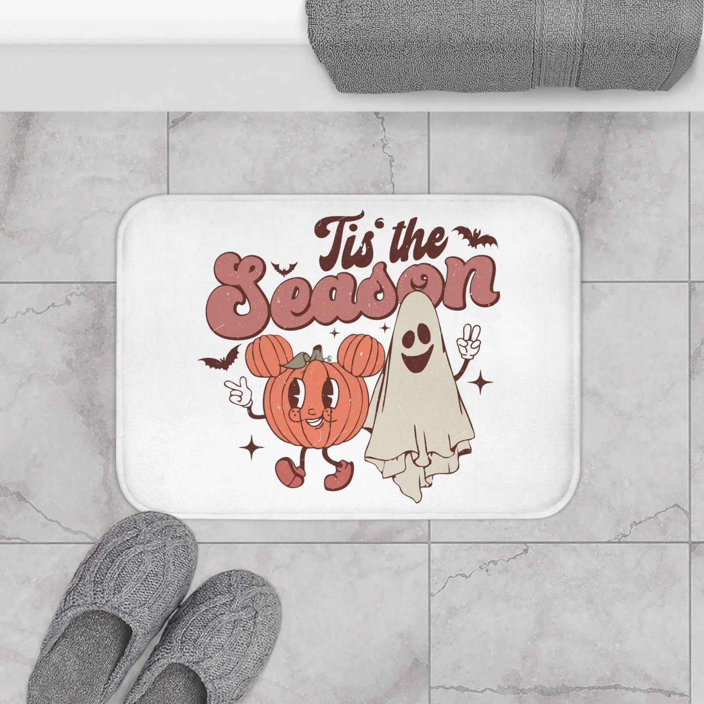 Cute Retro 'Tis the Season' Halloween Bath Mat - Pumpkin and Ghost - papercraneco