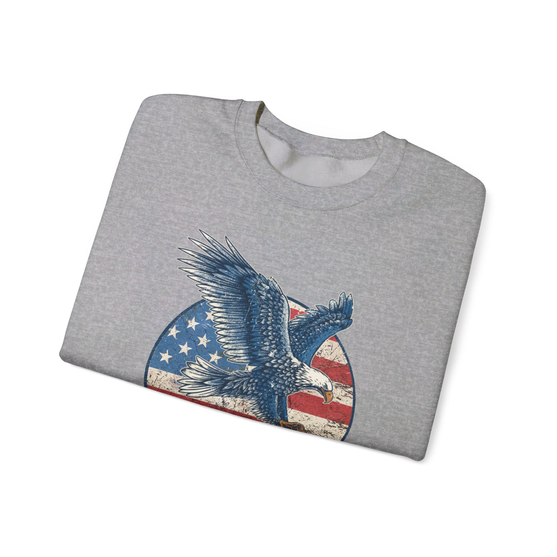 Retro Distressed American Flag Eagle 1776 Made in America Vintage Patriotic America Freedom American Pride Sweatshirt Christmas Gift Military Veteran Gift